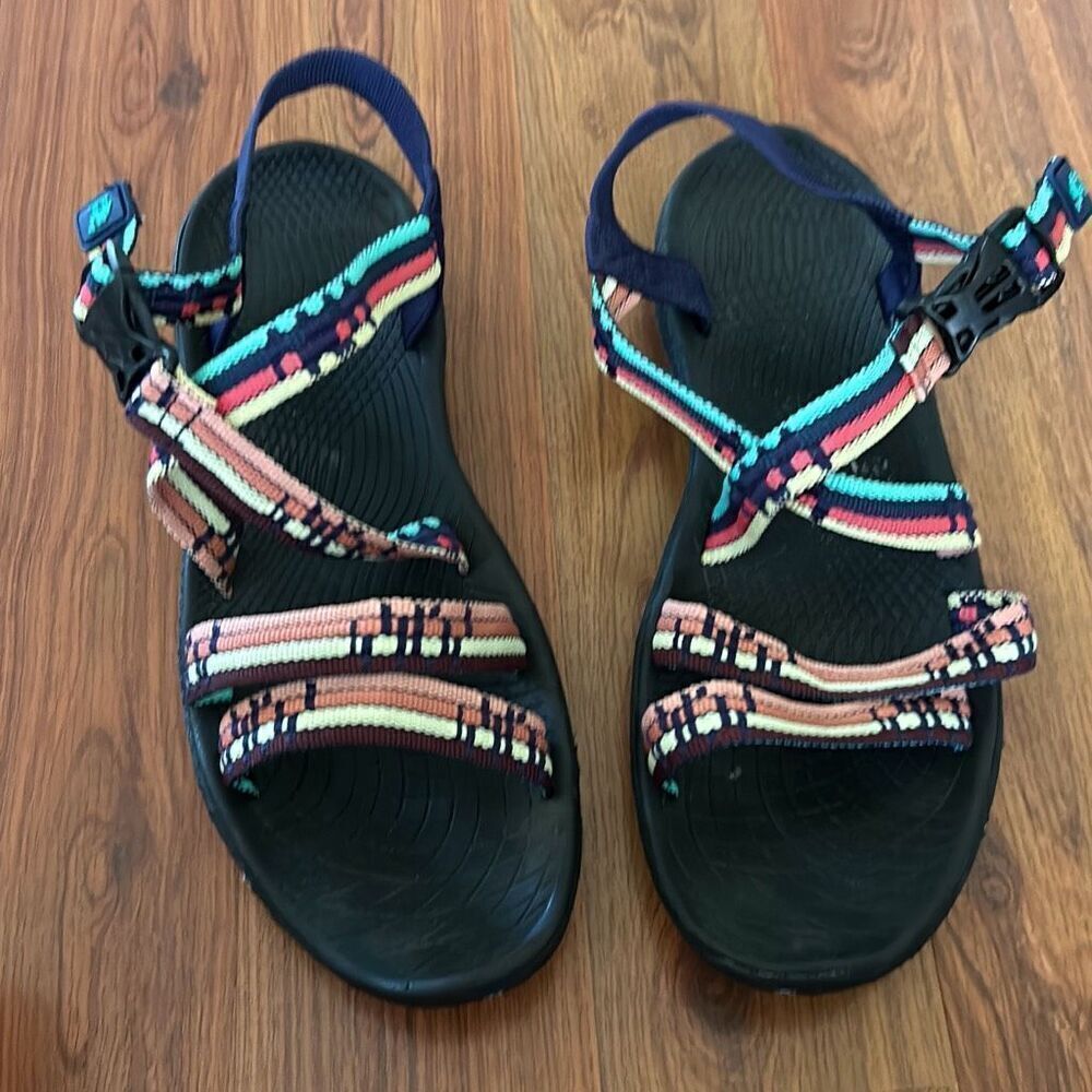 Camel Crown multicolor sandals hiking shoes size 10